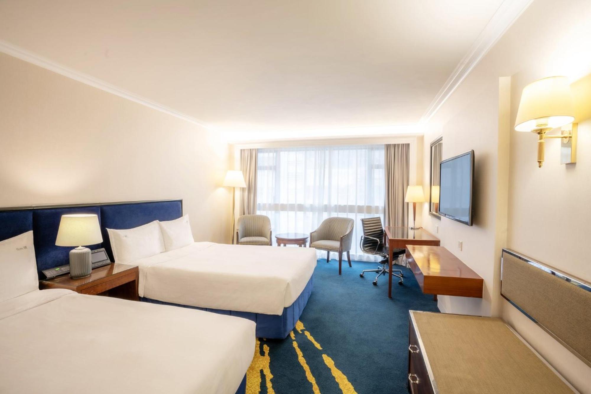 Golden Mile By Ihg Отель 4*