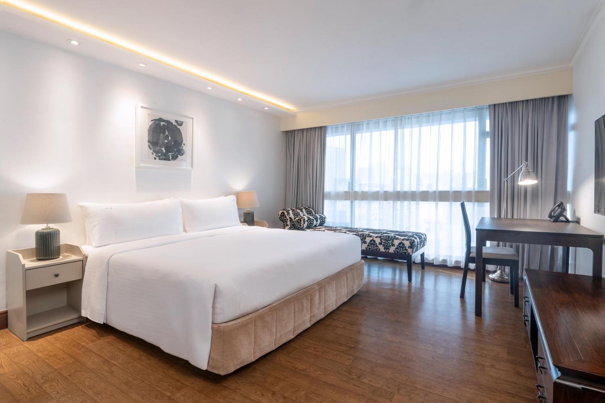 Golden Mile By Ihg Гонконг
