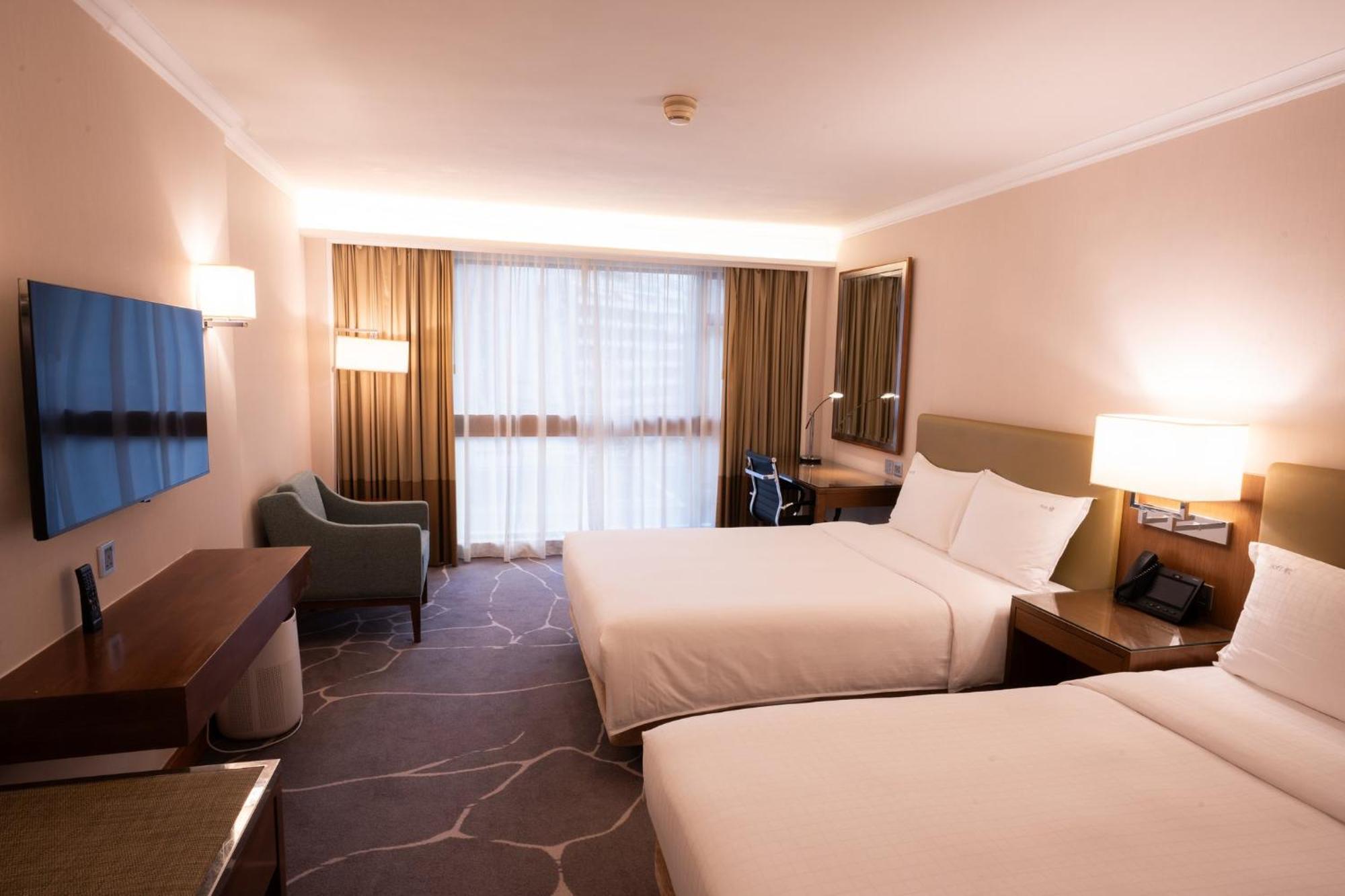 Golden Mile By Ihg Отель 4*
